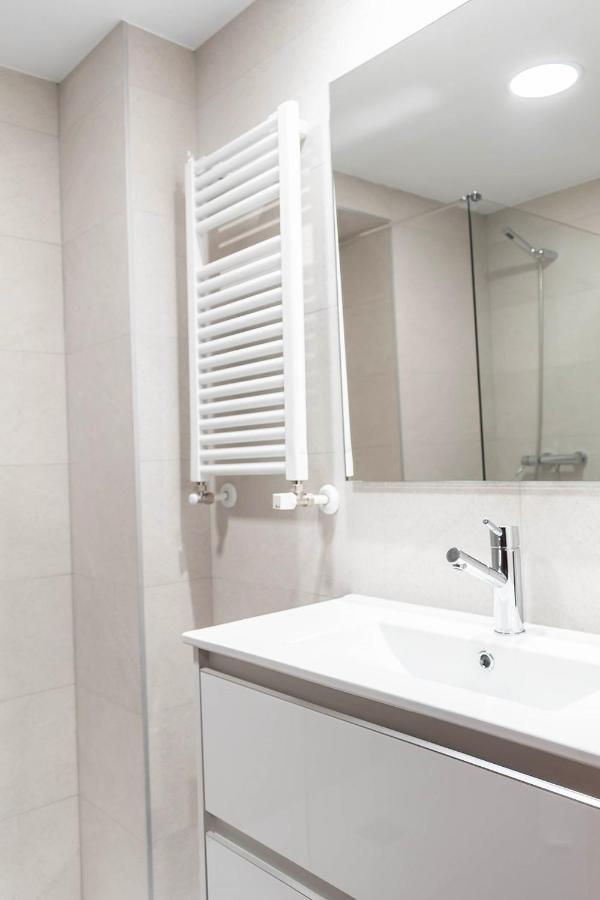 Funcional Y Renovado Apartamento En Iturrama Pampeluna Zewnętrze zdjęcie